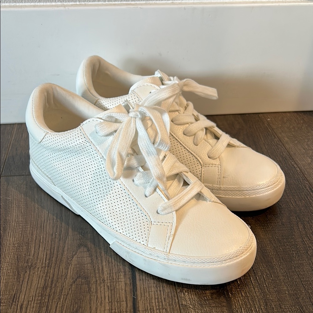 Women's White Sneakers